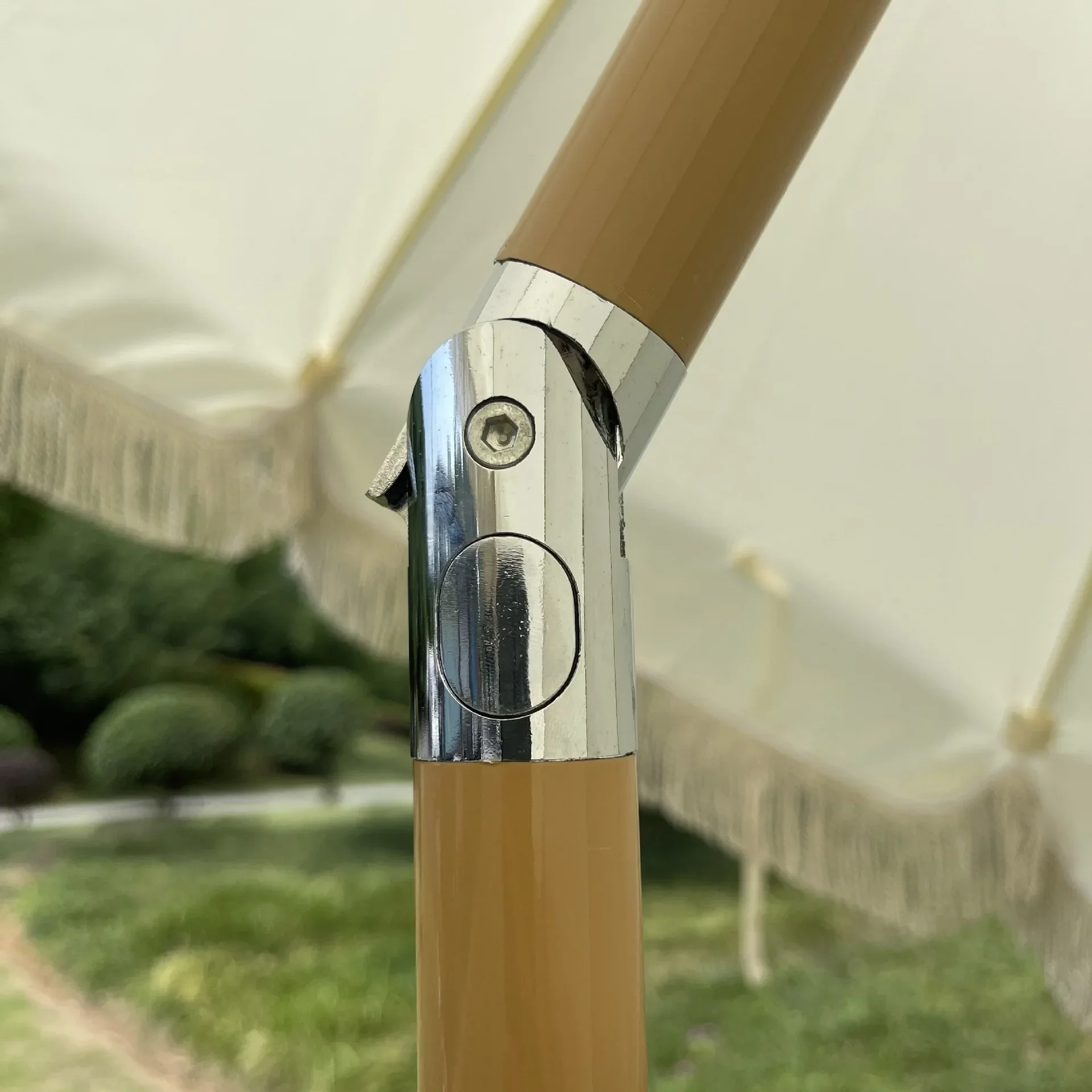 Outdoor Beach Fringe Umbrella  - Outdoor Furniture On Sale 评论和价格